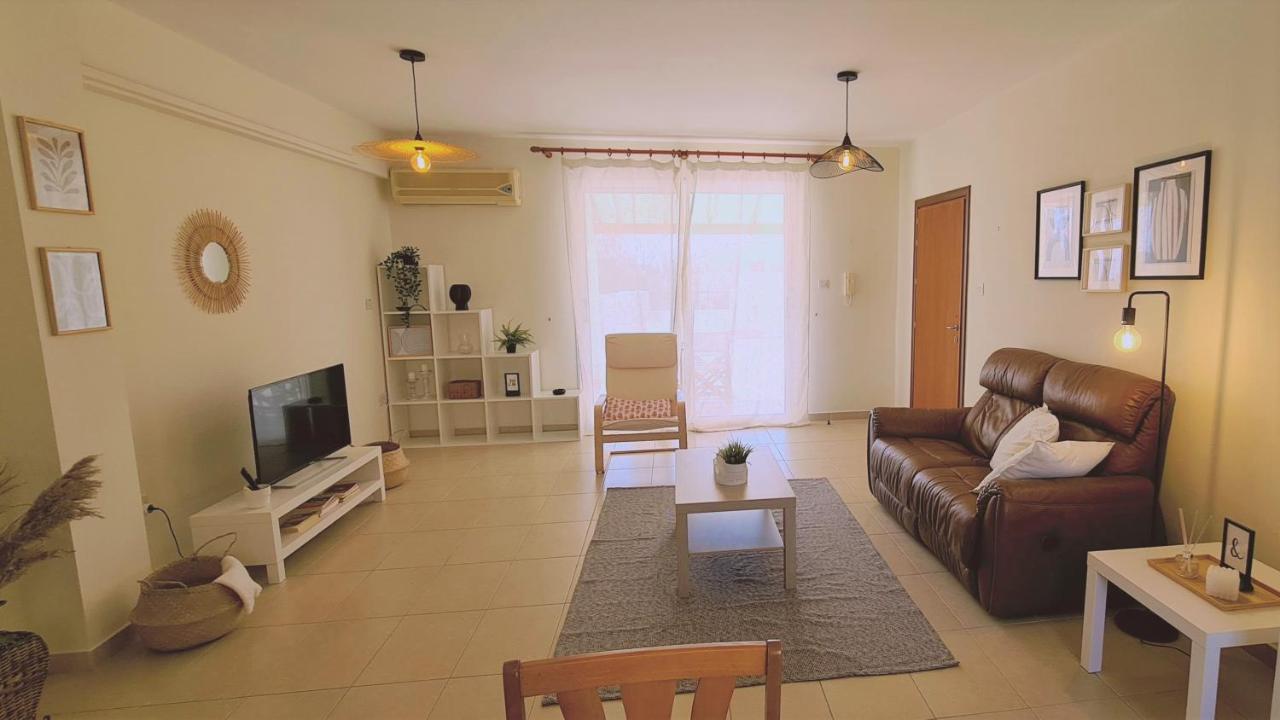 Stay Sunny Palms Apartment 沃罗里尼 外观 照片